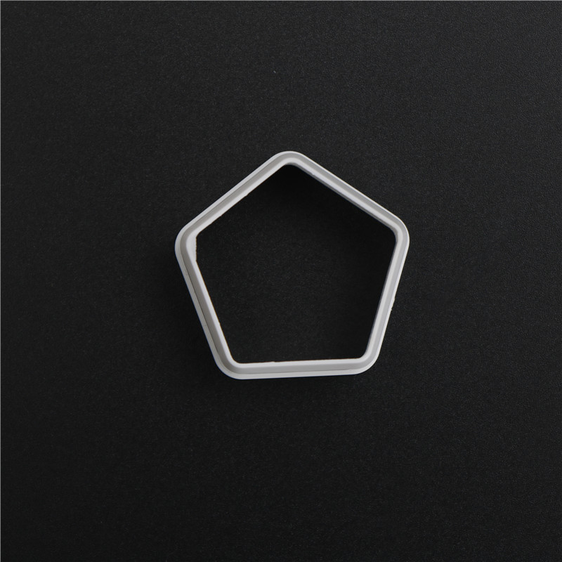 Bộ 4 Khuôn Làm Bánh Hình Quả Bóng Độc Đáo