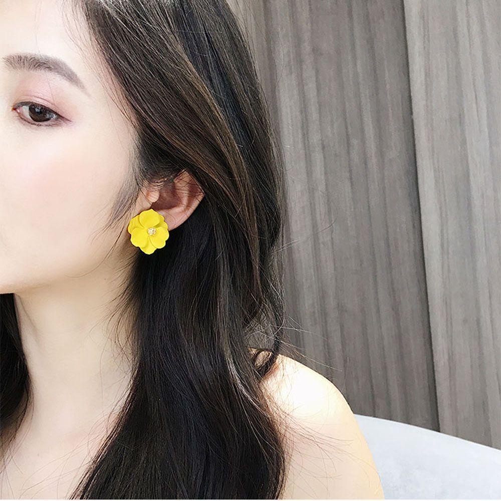 Bông Tai Hình Cánh Hoa Đơn Giản Dễ Thương Cho Nữ