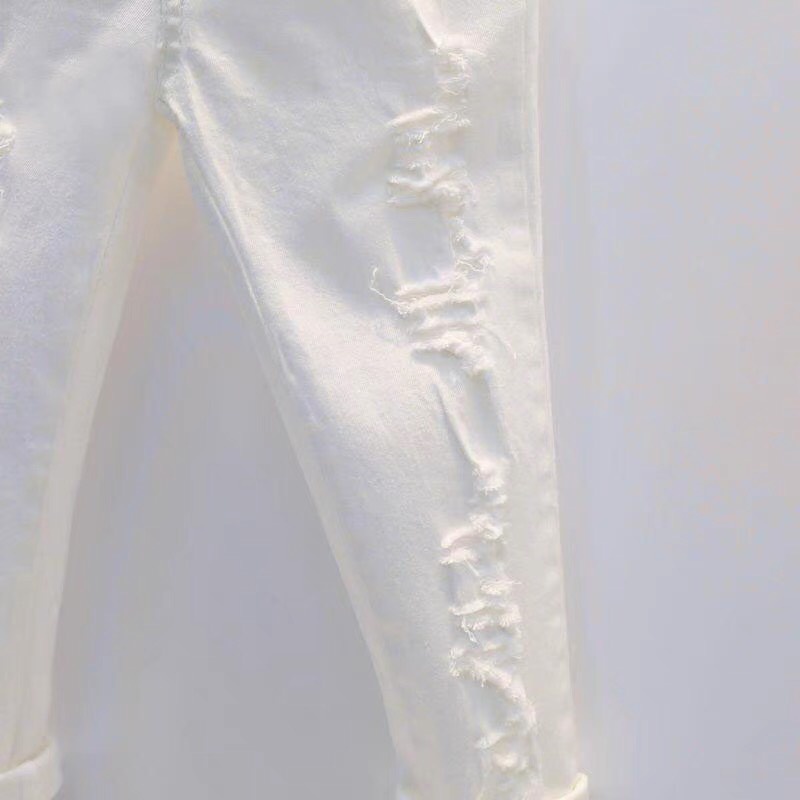 Quần Bò Trắng Bé Trai