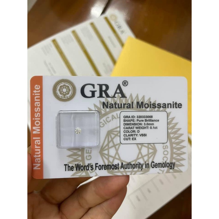 Đá đính răng - Moissanite - Kim cương mỹ