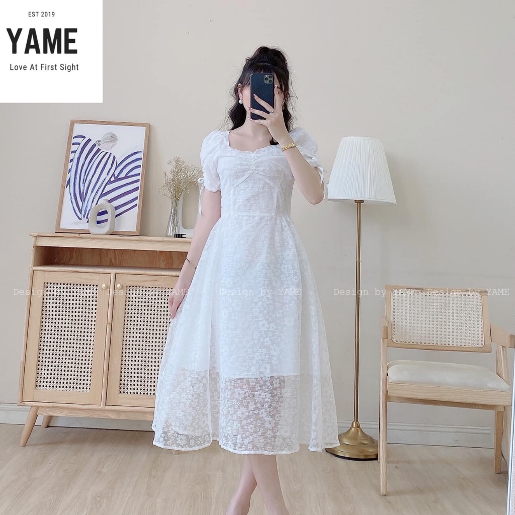 Váy trắng tiểu thư dáng suông dài, tay bồng nơ thắt cổ vuông chất vải ren lót lụa YAME
