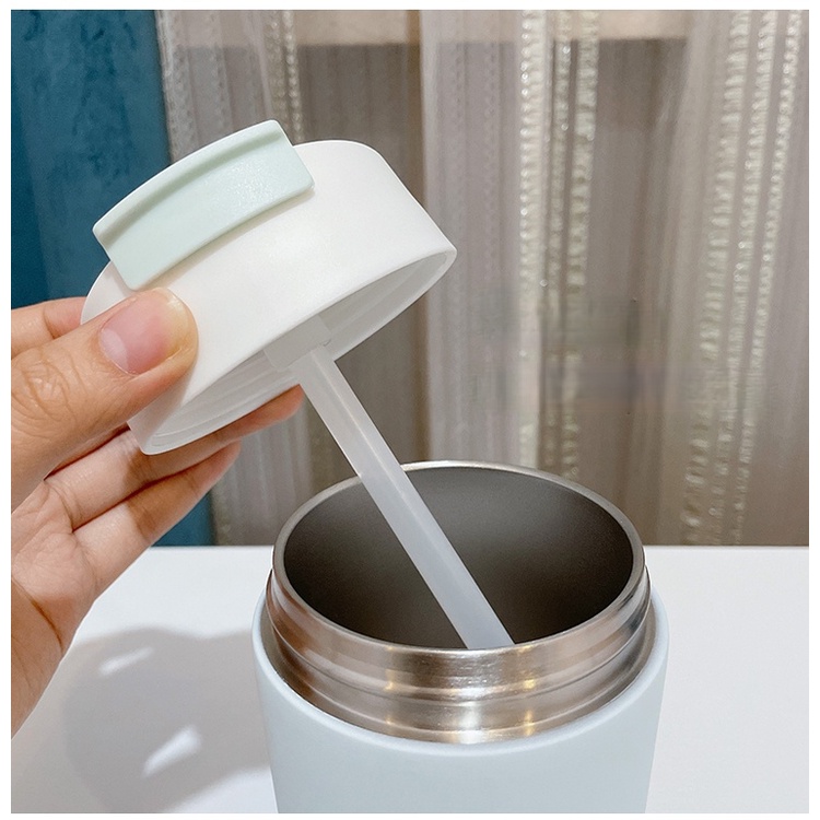 Dễ thương bình nước giữ nhiệt có ống hút thiết kế đơn giản tiện lợi