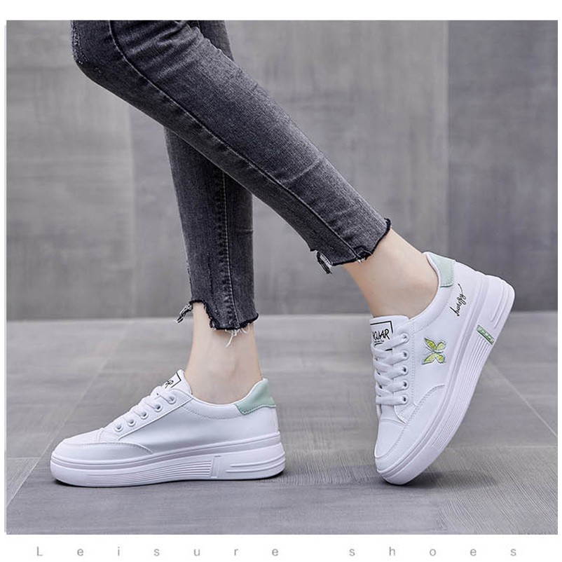 Giày Thể Thao Nữ Bướm Đế Bằng 3P