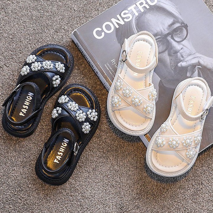 [23/35] Giày Sandal Đế Mềm Đính Ngọc Nhân Tạo Sang Chảnh Cho Bé