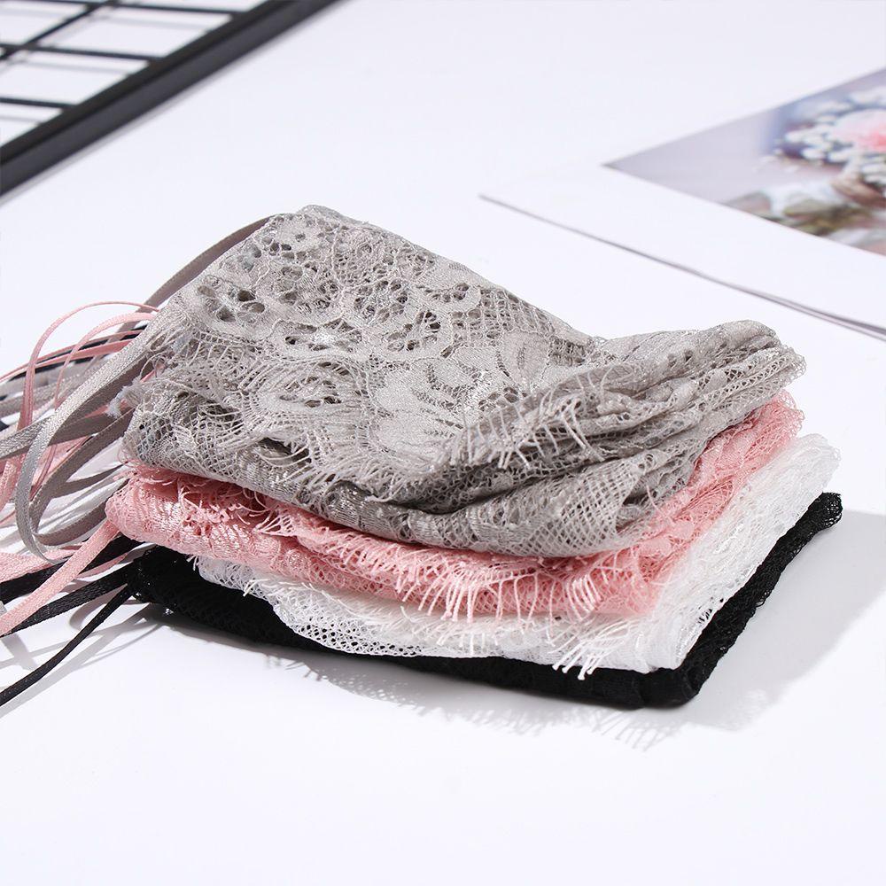 Vớ Trong Suốt Họa Tiết Hoa Dễ Thương Dành Cho Nữ