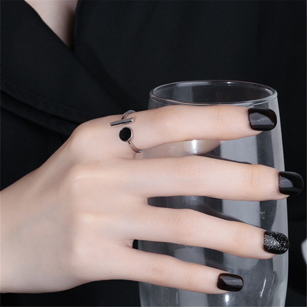 Nhẫn Đeo Ngón Trỏ Dạng Mở Màu Đen Có Thể Điều Chỉnh Phong Cách Hàn Quốc Cho Nữ
