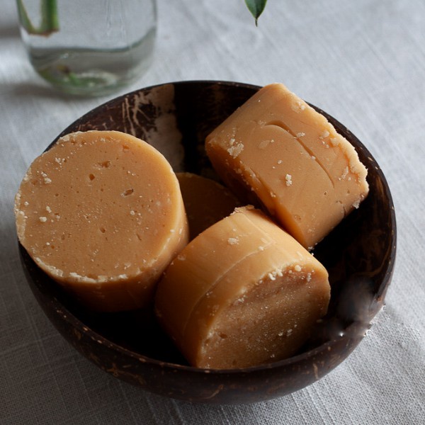 Đường Thốt Nốt Tự Nhiên Ba Xi Gói Lá 500g