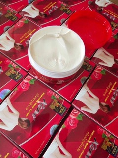 KEM DƯỠNG BODY TRẮNG DA KONE