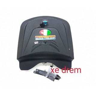 Cốp giữa dream givi nhựa cao cấp