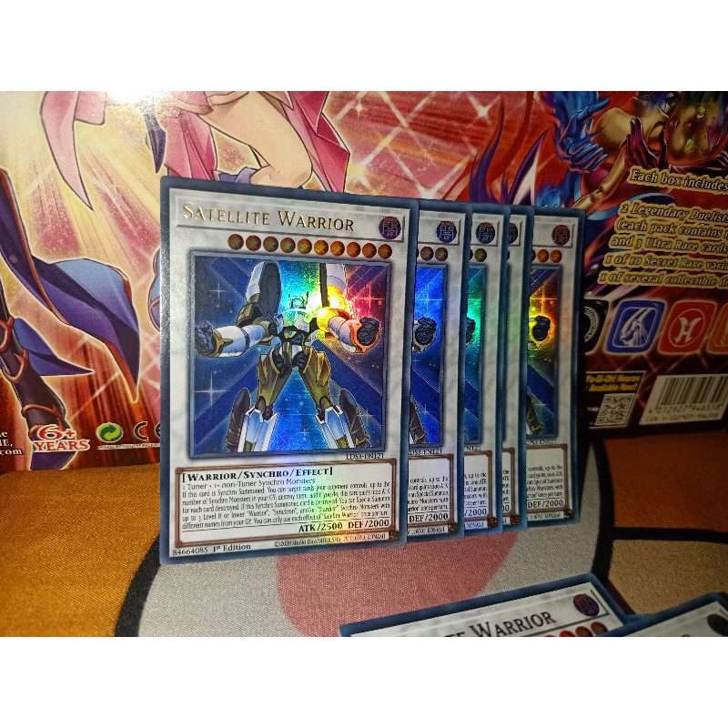 Thẻ bài: Satellite Warrior - LDS3-EN121 - Ultra Rare 1st Edition