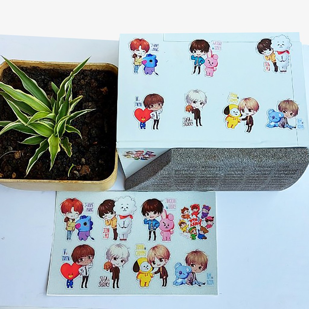 Bộ 8 sticker BTS siêu dễ thương. Miếng dán được cắt sẳn có màng bảo vệ chống nước chống trầy.