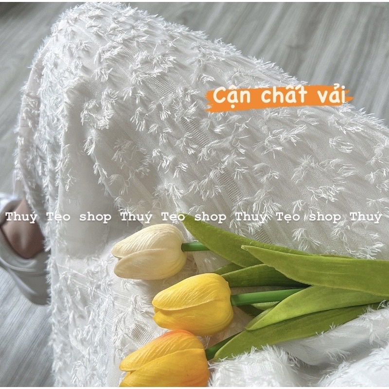 YẾM XUÔNG TRỄ VAI HOA ĐÍNH NỔI SIÊU XINH, VÁY TRỄ VAI HAI MÀU TRẮNG BE