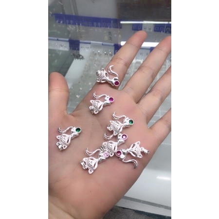 Mặt dây chuyền hinh hồ ly chibi đá nhân tạo cao cấp