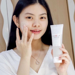 SỮA RỬA MẶT TRẮNG DA SKIN 1004