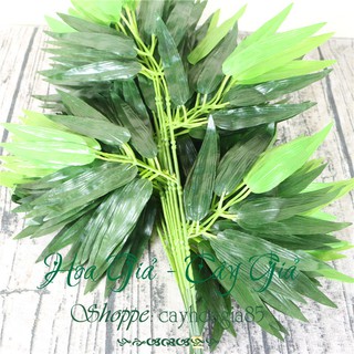 Lá giả - Cành lá tre trang trí