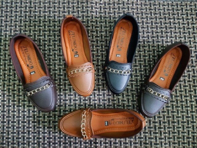 Combo 30 giày bup bê và 5 đ đio đế vàng | BigBuy360 - bigbuy360.vn