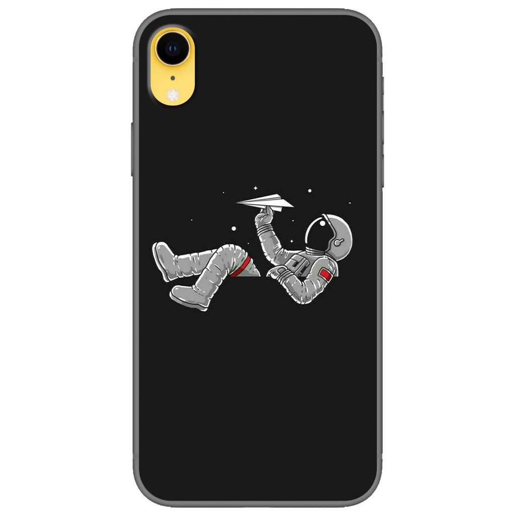 Ốp lưng IPhone XR in hình Phi hành gia