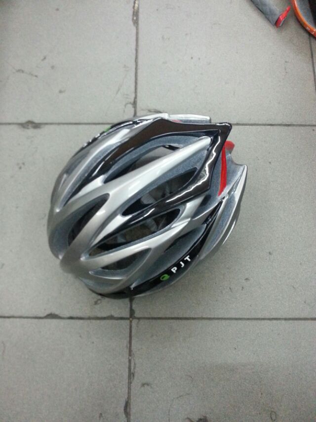 nón xe đạp  068 giá 350k