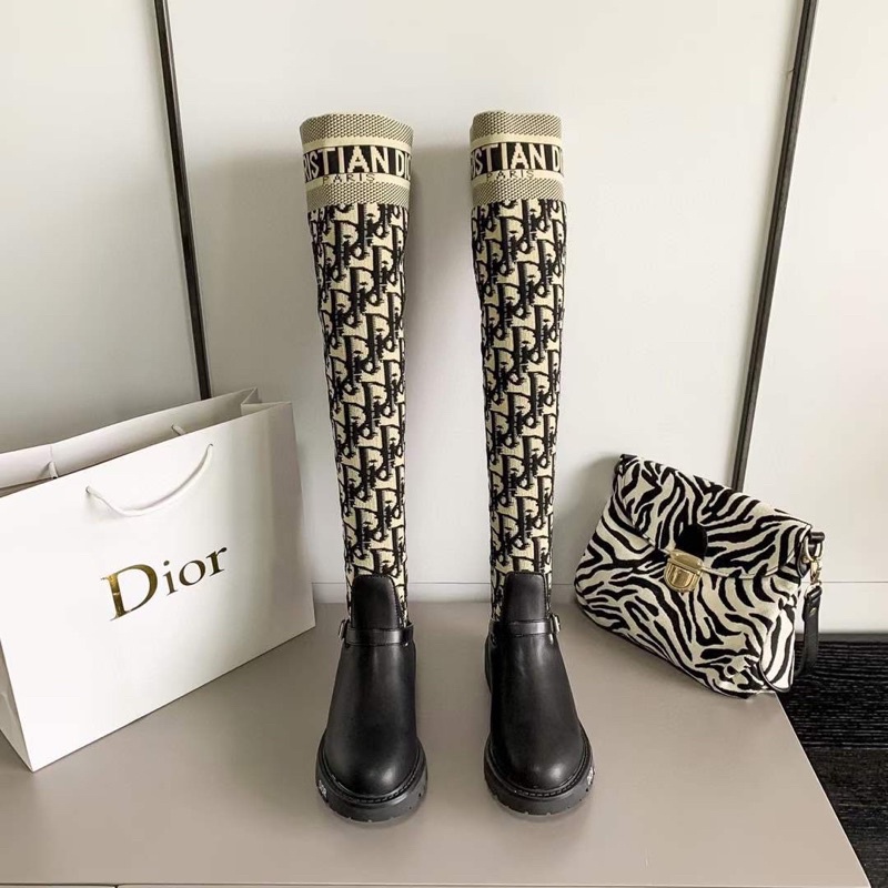 ❤️❤️❤️boot đùi Dior về hàng cực chất ạ 👉🏾Size 35-39