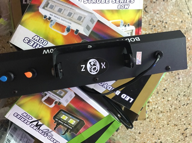 Đèn chớp Led 80w