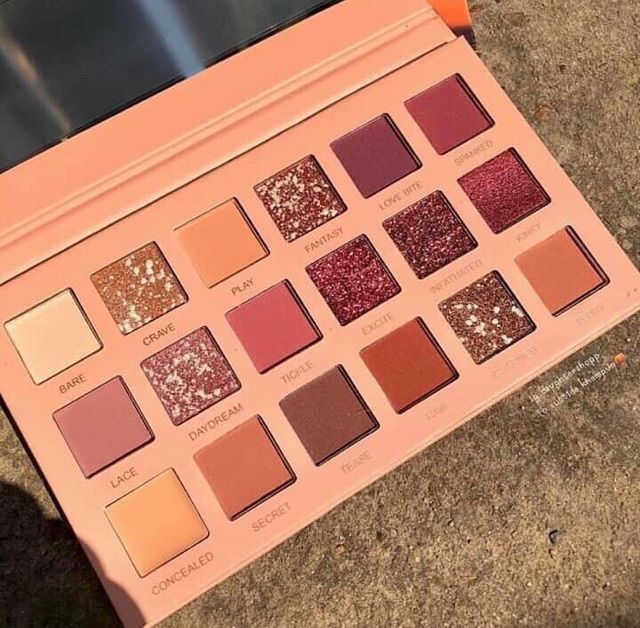 Bảng mắt Cinderella Novo 18 màu | BigBuy360 - bigbuy360.vn