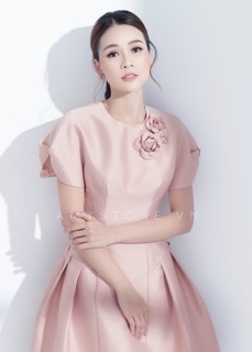 Hoa amy cài áo