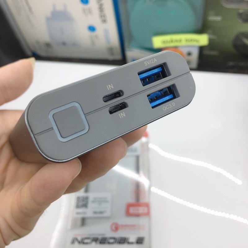 Pin sạc dự phòng Li-Polymer 10000mAh ZADEZ CPM-16 QC 3.0 sạc nhanh 18w
