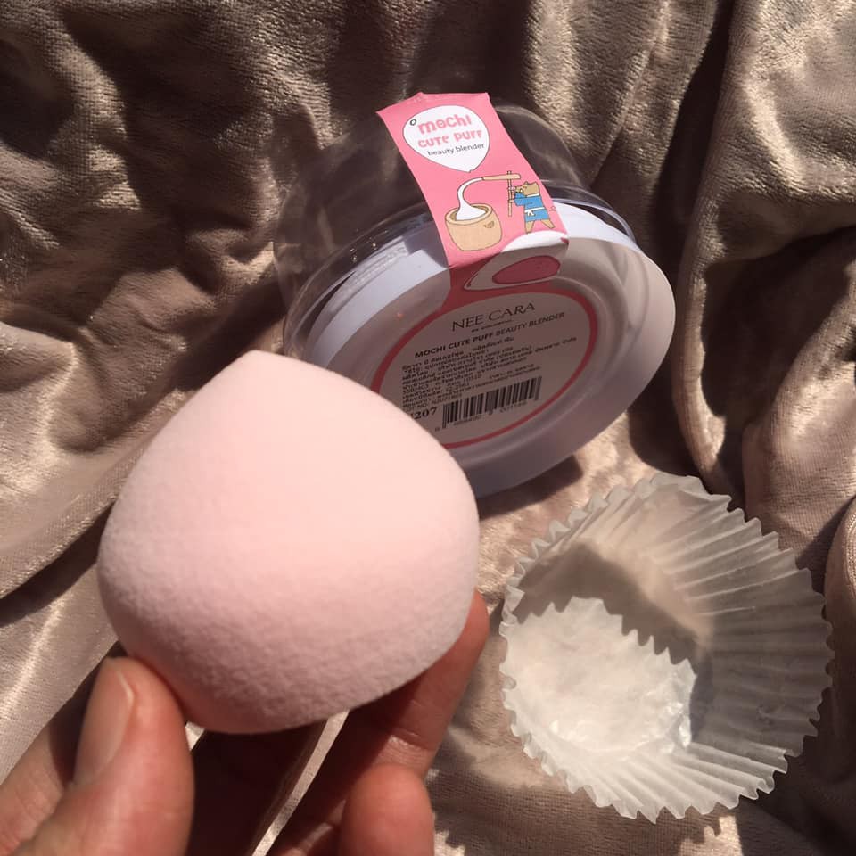 Bông Phấn Trang Điểm Nee Cara Phiên Bản Mochi Đáng Yêu
