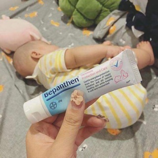 Kem trị hăm Bepanthen xuất xứ Đức.