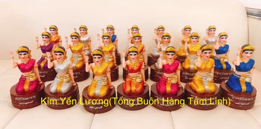 🎀 Tượng Mẹ vẫy tay bằng pin 🎀