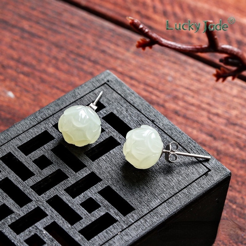 Khuyên Tai Bạc S925 Đính Ngọc Bích Trắng Hình Hoa Sen Đơn Giản Chống Dị Ứng Dễ Phối Đồ