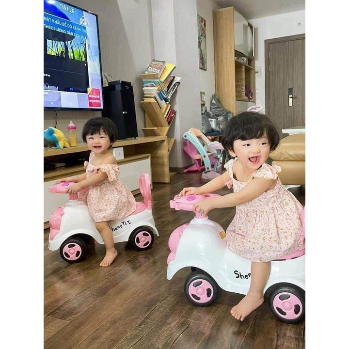 Xe chòi chân con heo ngộ nghĩnh có nhạc+còi cho bé từ 1-4 tuổi.BẢO HÀNH 1 NĂM