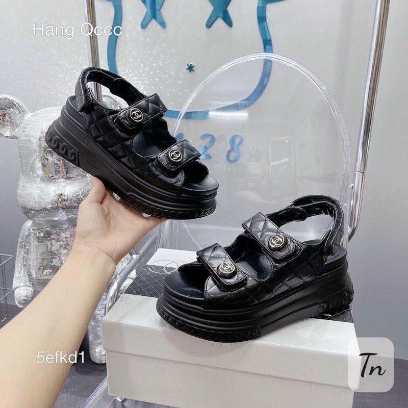 DÉP SANDAL NÂNG ĐẾ TĂNG CHIỀU CAO 6CM NỮ 2 QUAI ĐẾ BÁNH MỲ KHOÁ NHỎ
