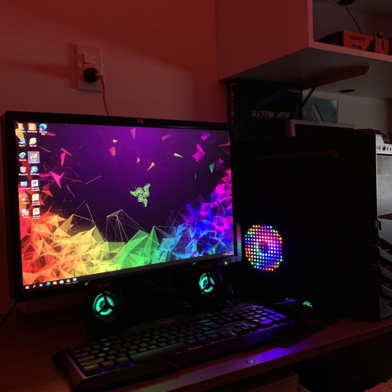 Full bộ Máy tính Chip i3 Card rời màn 24 Inch bao Liên kinh, Fifa, đột kích mượt mà