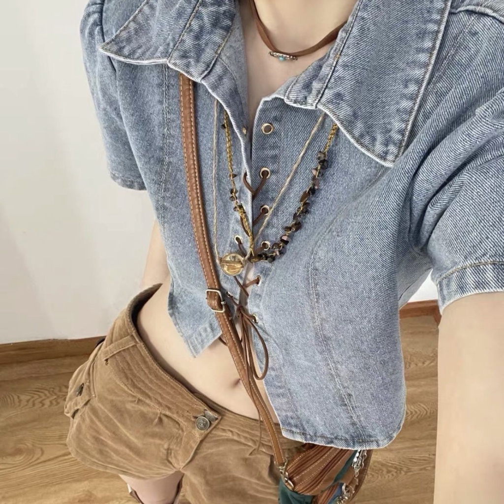 Phong Cách Mới Áo Sơ Mi Denim Mỏng Tay Ngắn Dáng Rộng Cột Dây Màu Tinh Khiết Hình Cô Gái Nóng Bỏng Garbege Series Cho Nữ