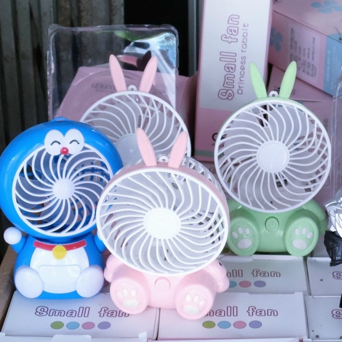 Quạt Tích Điện - Quạt Mini Để Bàn Tai Thỏ Pin Sạc Có Đế Hàng Hottrend 2022
