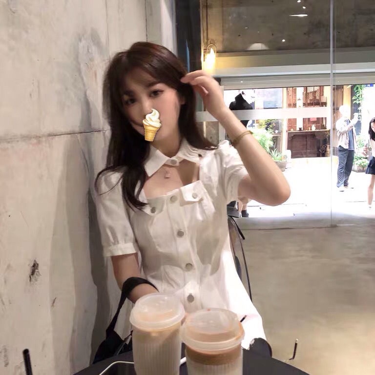 AMOI Đầm Đen Tay Phồng Ôm Eo Thời Trang Cho Nữ