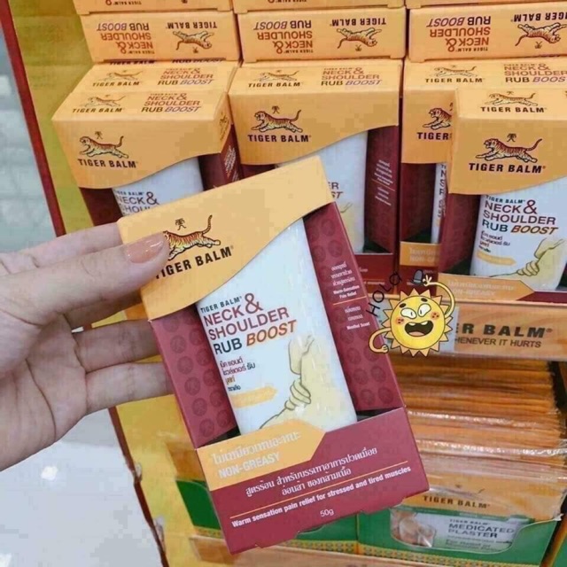 Cao xoa bóp vai gáy của hãng Tiger Balm