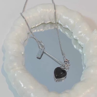 vòng cổ trái tim