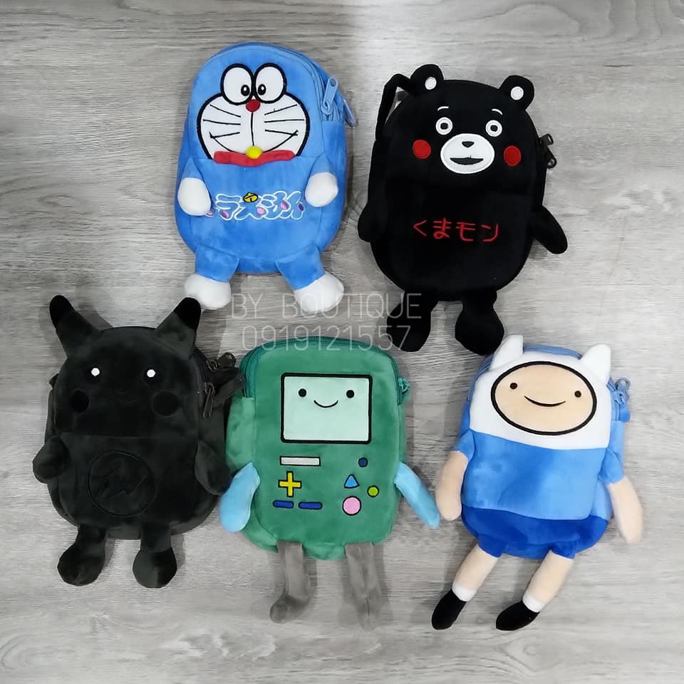 (12 mẫu, ảnh thật) Túi đeo chéo bông 2 ngăn Adventure Time, Line, Totoro, Khủng long, Pikachu, Doraemon, Lalafanfan