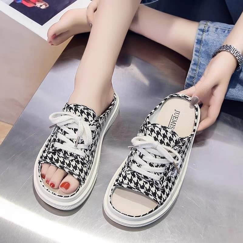 Giày thể thao nâng chiều cao lê giang