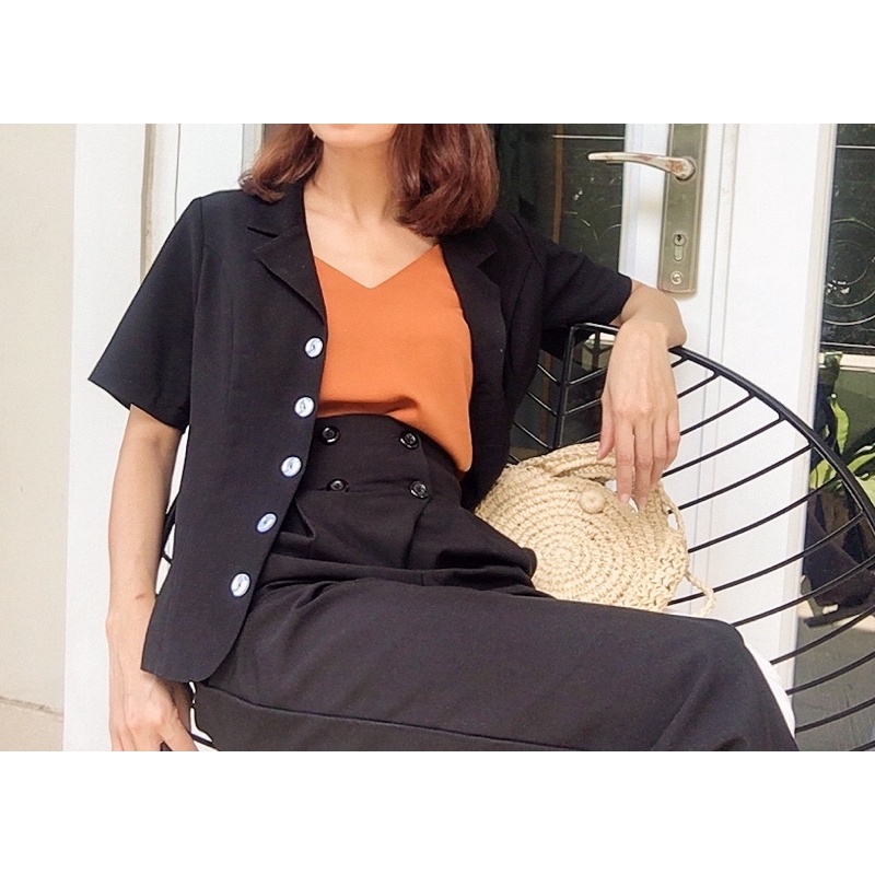 Blazer đen basic ngắn tay dáng vừa | Kathryn.thecitylook | BigBuy360 - bigbuy360.vn