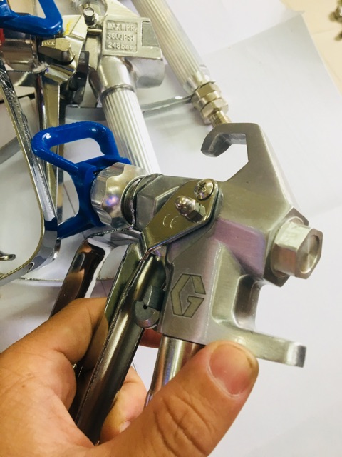 Súng phun sơn áp lực cao