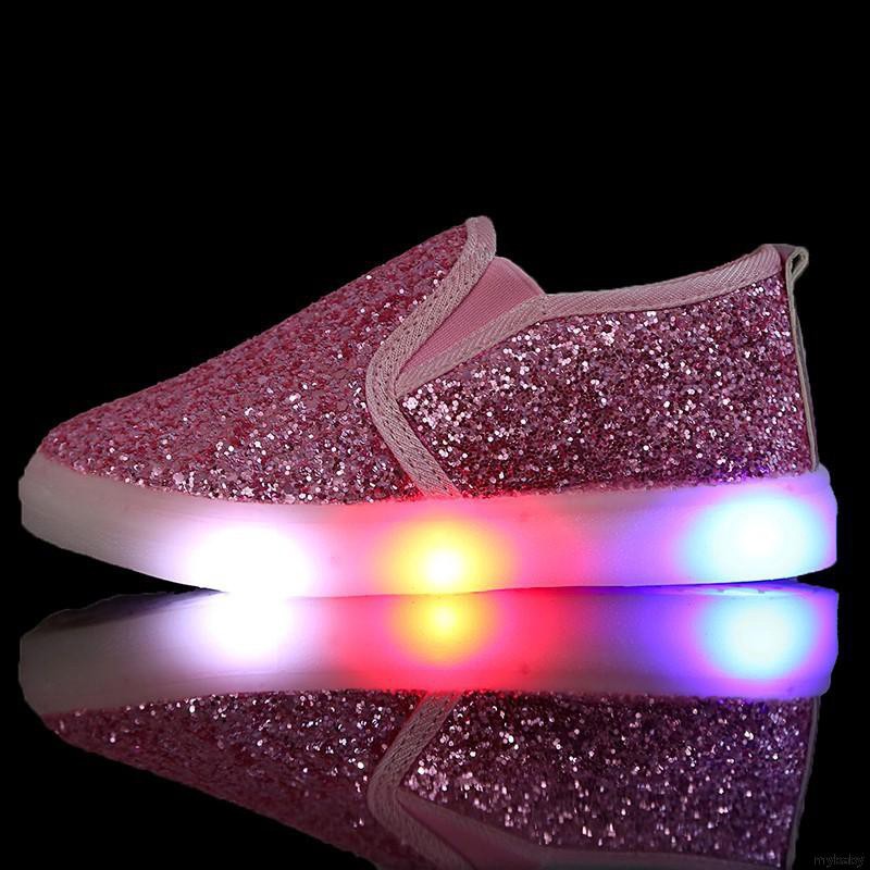 Giày Thể Thao Đế Gắn Đèn Led Cho Bé