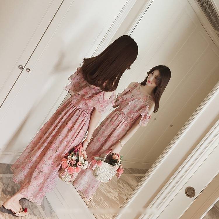 Đầm Maxi trễ vai chất Chiffon hoạ tiết hoa nữ tính