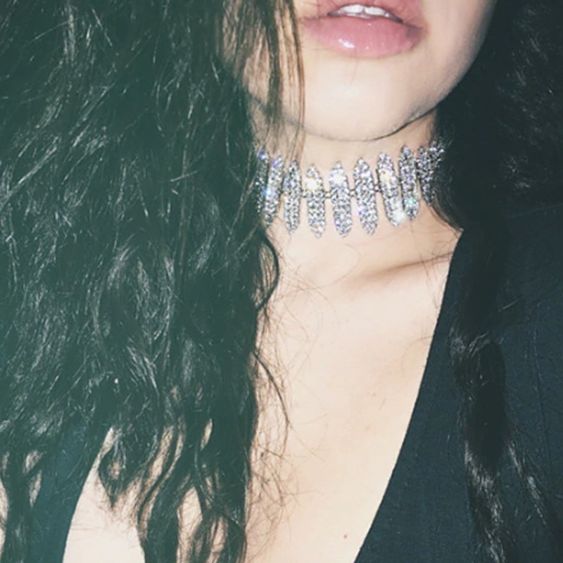 Vòng Cổ Choker Hình Viên Đạn Kim Cương Xuyên Biên Giới Âu Mỹ Dễ Phối Đồ Hợp Thời Trang Cho Nữ