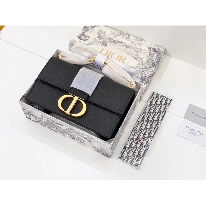 Túi W566-25 Dior Montaigne30 bag size 25 fullbox kèm khăn logo vàng siêu nét💗