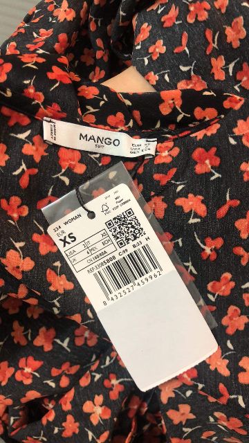 Pass áo Mango new tag