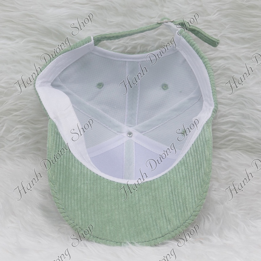 Mũ  kết vải nhung đũa thêu chữ P đẹp phong cách thời trang phù hợp cả nam lẫn nữ