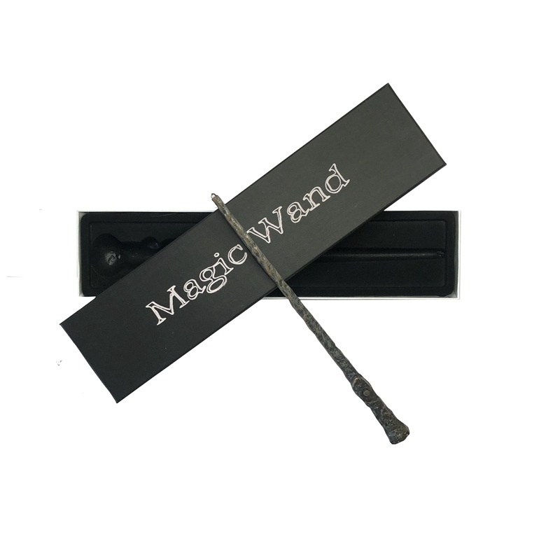 Gậy Phép Trong phim Harry Potter có đèn của các nhân vật